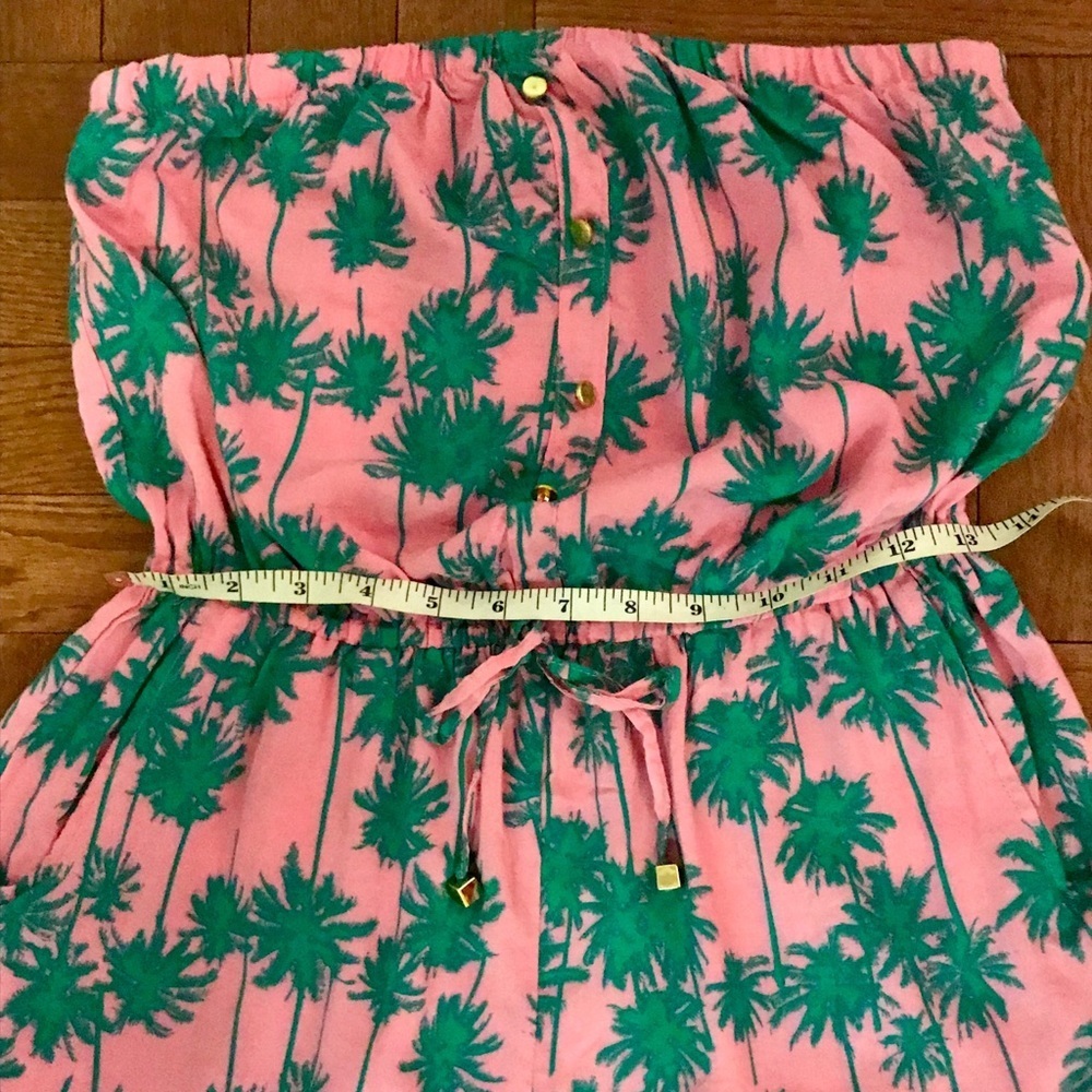 Strapless pink romper with palm tree print - Picture 7 of 7